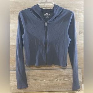 Hollister must-have collection short hoodie medium